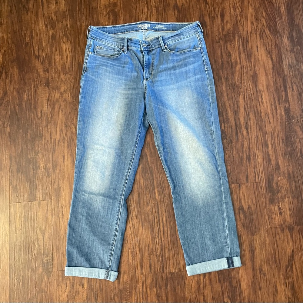 Denizen from Levis Modern Slim Boyfriend Crop Size 14